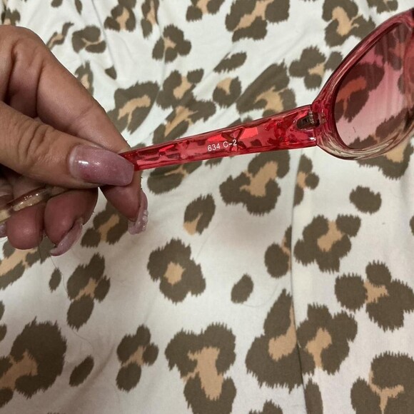 Sold - Picture 5 of 6